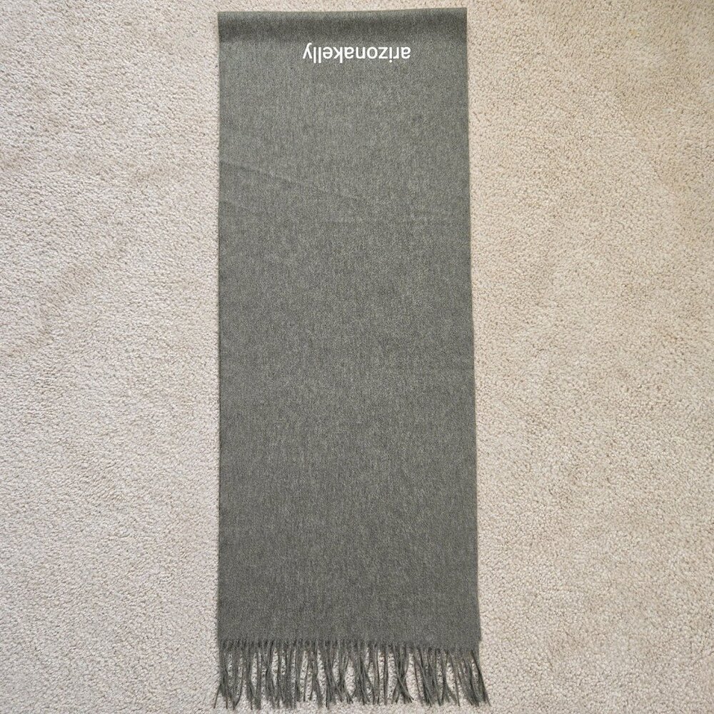 NWOT Cashmere Scarf Olive Green - Picture 5 of 14